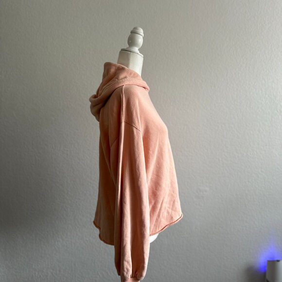 Abercrombie & Fitch Peach Cozy Cropped Hoodie – Size S - Picture 3 of 10